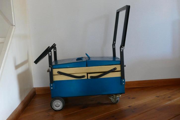 Vintage gereedschapstrolley uitklapbaar, Huis en Inrichting, Kasten | Overige, Gebruikt, Ophalen