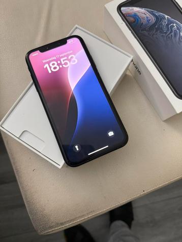 IPHONE XR VAN 64 GB ZGAN EN ACCU 88% beschikbaar voor biedingen