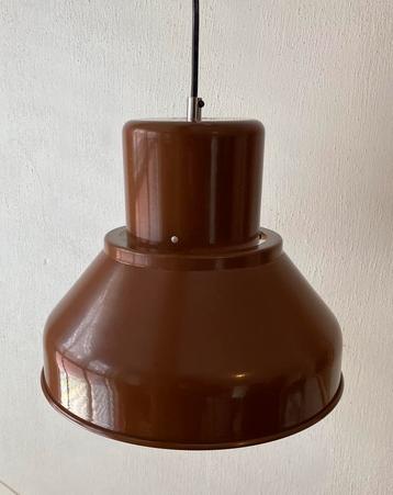Herda jaren 70 hanglamp van bruin metaal beschikbaar voor biedingen