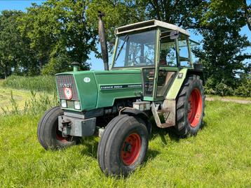 Fendt 305 LS Turbomatik met kenteken beschikbaar voor biedingen