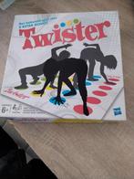 Twister compleet € 5, Hobby en Vrije tijd, Gezelschapsspellen | Bordspellen, Een of twee spelers, Ophalen of Verzenden, Gebruikt