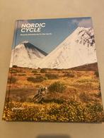 Nordic Cycle: Fietsavonturen in het Noorden, Boeken, Overige merken, Fiets- of Wandelgids, Europa, Ophalen of Verzenden