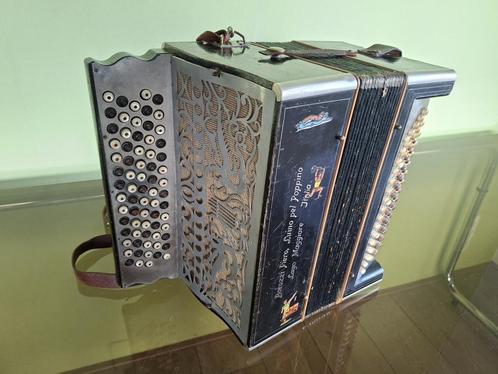 Italiaanse accordeon, Barozzi Piero, Luigno (Lago Magoire), Muziek en Instrumenten, Accordeons, Gebruikt, Knopaccordeon, 80-bas