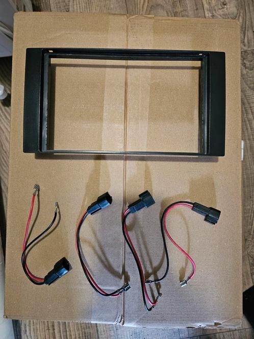 Ford speaker adapters + inbouw radio frame, Auto diversen, Autospeakers, Gebruikt, Ophalen of Verzenden
