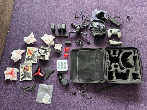 DJI FPV DRONE + 3 Batterijen + Lenzen en veel meer, Audio, Tv en Foto, Drones, Nieuw, Ophalen of Verzenden