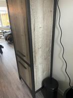 Mooie kast in nieuwstaat. thuisbrengen mogelijk, Met deur(en), Zo goed als nieuw, Minder dan 150 cm, 150 tot 200 cm