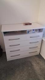 Complete babykamer - bed, kast, lades, matras, Overige materialen, Gebruikt, 100 tot 150 cm, Modern