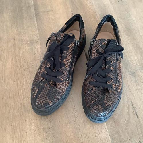 HASSIA NIEUWE LUXE SNEAKER MT 39 SNAKEPRINT UITNEEMBARE ZOOL, Kleding | Dames, Schoenen, Ophalen of Verzenden