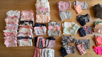 Meisjes baby pakket maat 50/56 (100 stuks) - Ophalen beschikbaar voor biedingen
