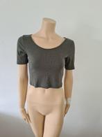 Korte groene top met ronde hals, H&M maat M, Kleding | Dames, Maat 38/40 (M), H&M, Ophalen of Verzenden, Korte mouw