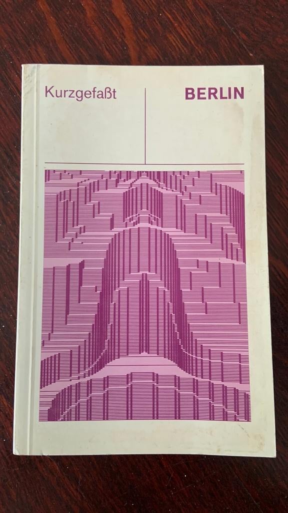 Kurzgefaẞt - Berlin, Ophalen of Verzenden