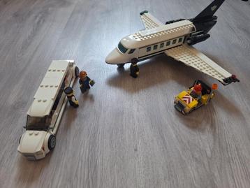 LEGO City Vliegveld VIP service (60102) beschikbaar voor biedingen