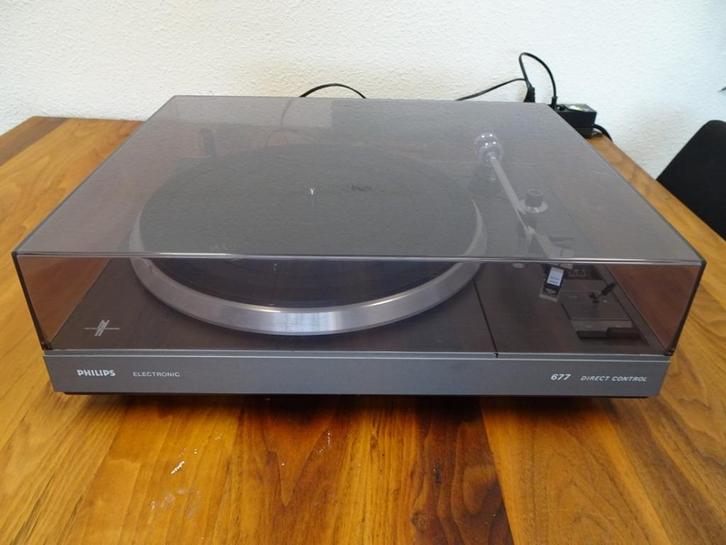 Philips AF677 platenspeler - gereviseerd, Audio, Tv en Foto, Platenspelers, Zo goed als nieuw, Platenspeler, Philips, Ophalen of Verzenden
