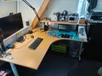 Hoekbureau 160x160 cm, Ophalen, In hoogte verstelbaar, Gebruikt, Bureau