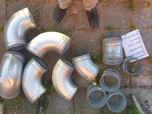 180mm spirobuis bochten en moffen overgangsstukken., Doe-het-zelf en Verbouw, Buizen en Afvoer, Zo goed als nieuw, Bochten, Rvs