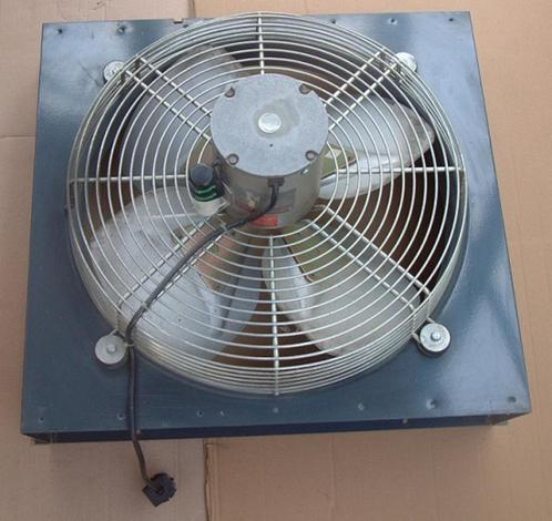 Ventilator Afzuiger voor spuitcabine of werkplaats 220 Volt, Doe-het-zelf en Verbouw, Ventilatie en Afzuiging, Gebruikt, Ventilator en Afzuiger