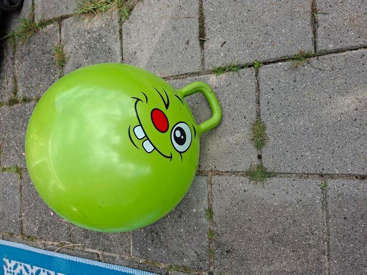 Opruiming. Twee skippyballen. Gaan anders de kliko in., Kinderen en Baby's, Speelgoed | Buiten | Opblaasfiguren, Gebruikt, Verzenden