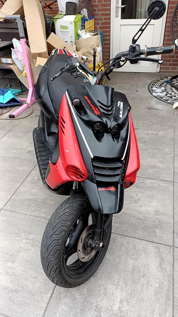 Beta ark Malossi sport 70cc ac, Fietsen en Brommers, Scooters | Yamaha, Gebruikt, Aerox, Maximaal 45 km/u, Tweetakt, Ophalen