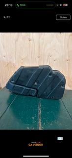 Hexagon luchtfilter box, Ophalen of Verzenden