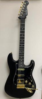 Super mooie strat, Muziek en Instrumenten, Ophalen of Verzenden, Nieuw, Solid body, Overige merken