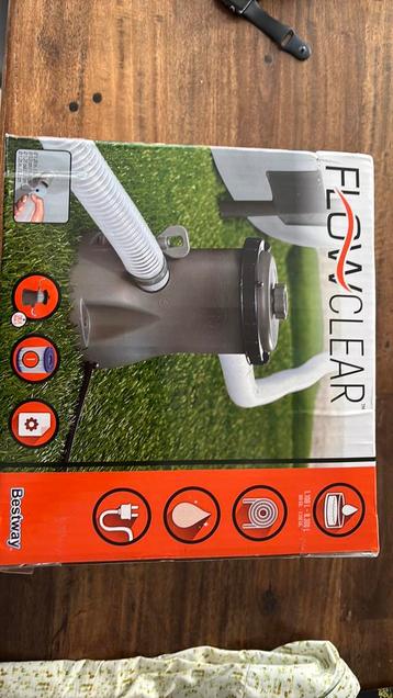 Bestway Flowclear Zwembadpomp beschikbaar voor biedingen