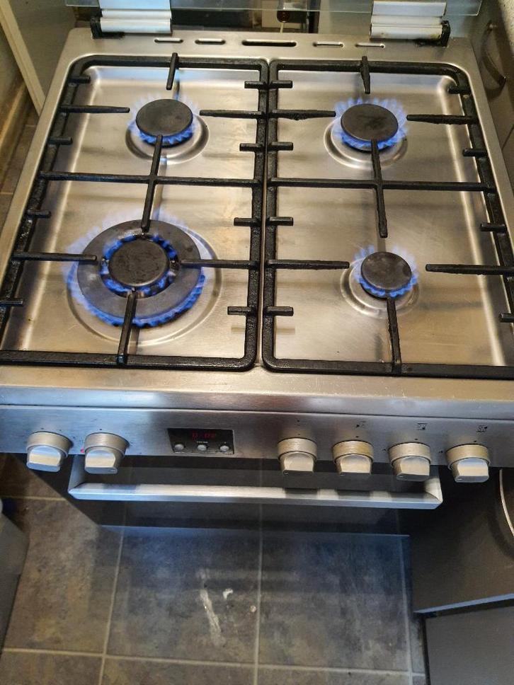 Etna fornuis+Elektrische Heteluchtoven werkt Uitstekend, Witgoed en Apparatuur, Fornuizen, Zo goed als nieuw, Vrijstaand, Elektrisch