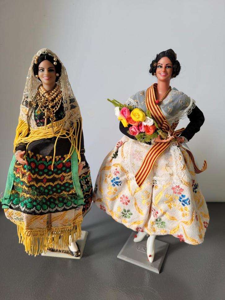 Marin Chiclana Spaanse poppen - Vintage Collectibles, Antiek en Kunst, Antiek | Speelgoed, Ophalen of Verzenden
