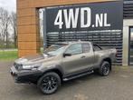 Toyota Hilux 2.8 D-4D AUT 4WD Xtra Cab Invincible DAKAR EDIT, Auto's, Toyota, Te koop, 2025 kg, Emergency brake assist, 3500 kg