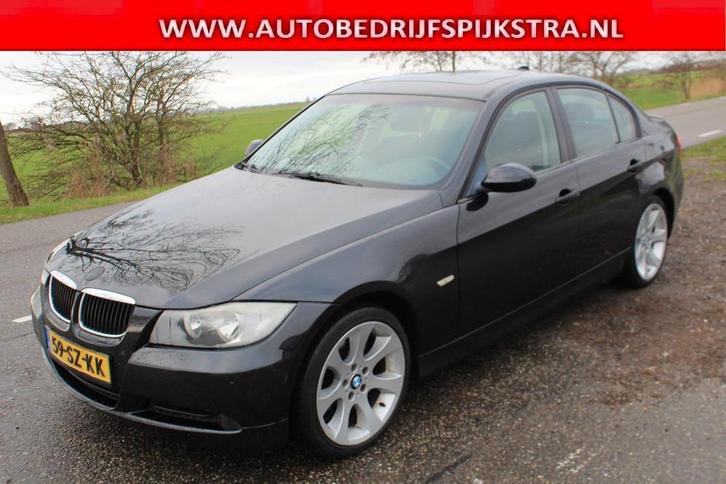 BMW 3-serie 320i // DAKJE / LMV //, Auto's, BMW, Bedrijf, Te koop, 3-Serie, ABS, Airbags, Airconditioning, Boordcomputer, Centrale vergrendeling