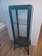 IKEA FABRIKÖR vitrinekast - metaal/glas kleur grijs, Huis en Inrichting, Kasten | Vitrinekasten, Ophalen