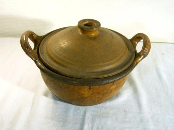 Antieke kookpot van Ardeens aardewerk, Antiek en Kunst, Antiek | Keramiek en Aardewerk, Ophalen of Verzenden