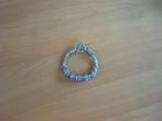 Zilverkleurige dikke armband ringen en roze paarse bollen, Ophalen of Verzenden