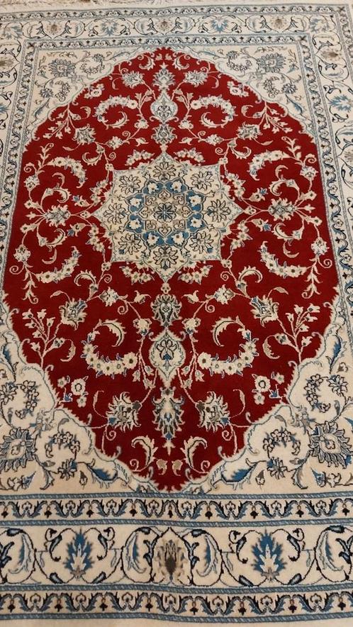 Perzisch Tapijt Nain met zijde Maat.2.40x1.70, Huis en Inrichting, Stoffering | Tapijten en Kleden, Nieuw, 150 tot 200 cm, 200 cm of meer