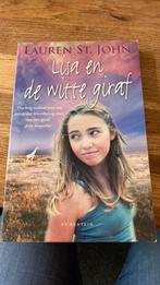 Lauren St. John - Lisa en de witte giraf, Ophalen of Verzenden, Zo goed als nieuw, Lauren St. John