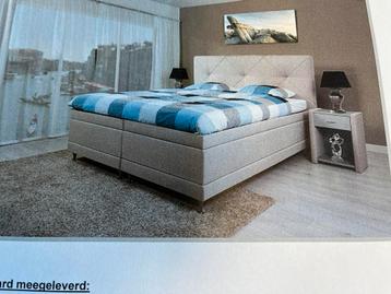 Waterbedden 24/7 uit voorraad  beschikbaar voor biedingen