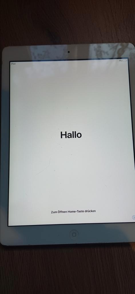 Ipad air, Computers en Software, Apple iPads, Zo goed als nieuw, Apple iPad Air, Wi-Fi, 10 inch, 16 GB, Zilver, Ophalen of Verzenden