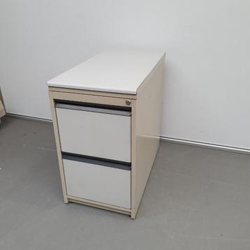 Ahrend retro ladekast - 76x43x80 cm beschikbaar voor biedingen
