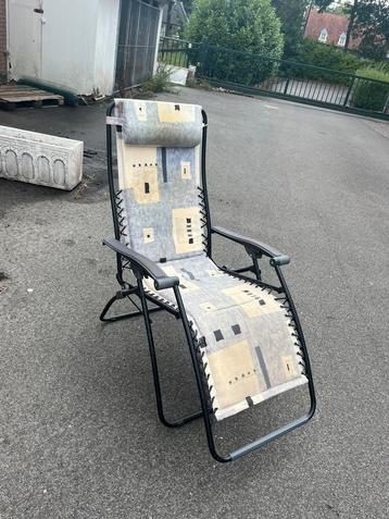 Ligstoel beschikbaar voor biedingen
