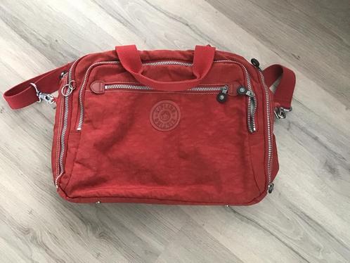 Kipling laptop tas met verschillende hoofdvakken, Computers en Software, Laptoptassen, Zo goed als nieuw, 17 inch of meer, Ophalen of Verzenden