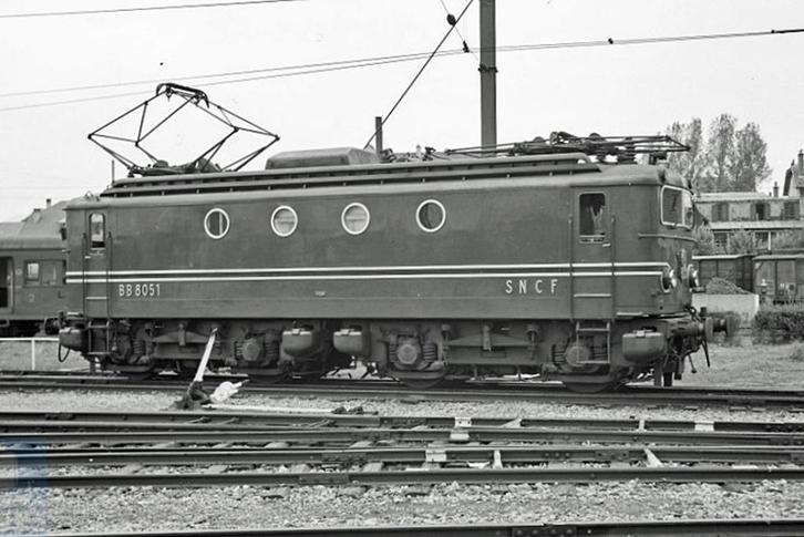 MARKLIN SEF 800/3012 Franse oldtimer loc BB 8100 SNCF 1950/6, Hobby en Vrije tijd, Modeltreinen | H0, Zo goed als nieuw, Locomotief