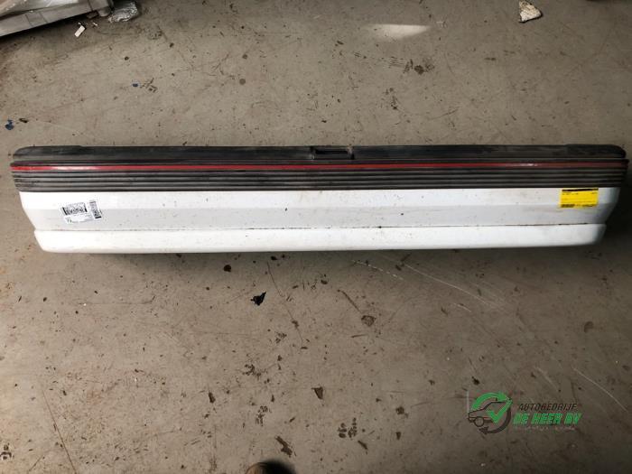 Achterbumper van een Opel Kadett, Auto-onderdelen, Carrosserie en Plaatwerk, Bumper, Opel, Gebruikt, 3 maanden garantie, Ophalen of Verzenden