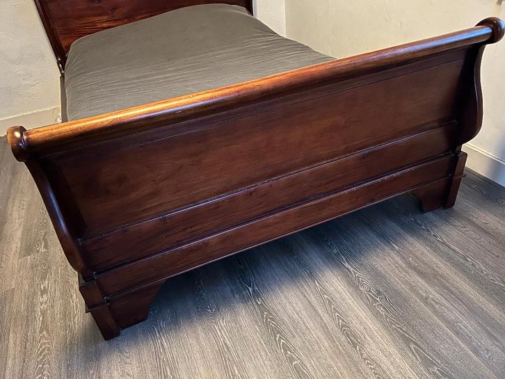 Tk Mahoniehouten ledikant, 140 breed, Huis en Inrichting, Slaapkamer | Bedden, Tweepersoons, 140 cm, Hout, Ophalen