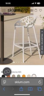 Sklum Barkrukken - Set van 4, Huis en Inrichting, Barkrukken, Ophalen, Kunststof, Met voetsteun, 60 tot 90 cm