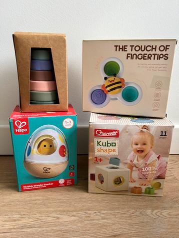 Kinderspeelgoed pakket van 1 tot 3 jaar beschikbaar voor biedingen