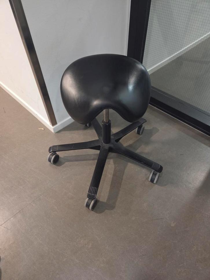 Ergonomische zadelkrukken zgan, Huis en Inrichting, Krukjes, Zo goed als nieuw, Overige materialen, In hoogte verstelbaar, Ophalen