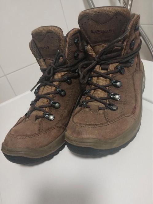 Lowa Kody GTX MID Ws maat 37.5 EU (6.5 US) 241 mm, Kleding | Dames, Schoenen, Zo goed als nieuw, Wandelschoenen, Ophalen of Verzenden