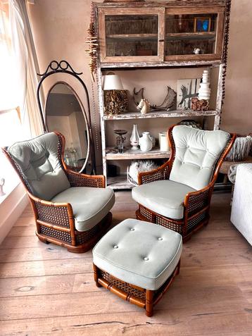 Uitmuntende staat Giorgetti Faux bamboo Salonset Jaren 60/70 beschikbaar voor biedingen