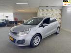 Kia Rio 1.2 CVVT Super Pack,Cruise,Clima,Led,Parksensoren,Ke, Euro 5, Gebruikt, Zwart, 4 cilinders