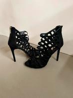 Elegante zwarte stiletto hakken - maat 40, Pumps, Zwart, Ophalen of Verzenden, Zo goed als nieuw