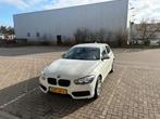 BMW 118i Facelift (2015) 136 pk, 1-Serie, 1280 kg, Zwart, Wit